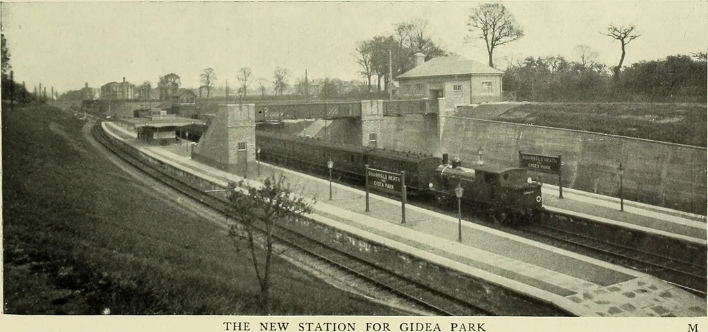 An illustration from The book of the exhibition of houses and cottages, Romford garden suburb, Gidea Park, 1911, leaf 158