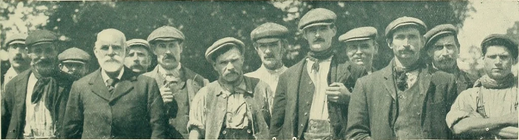 An illustration from The book of the exhibition of houses and cottages, Romford garden suburb, Gidea Park, 1911, leaf 62