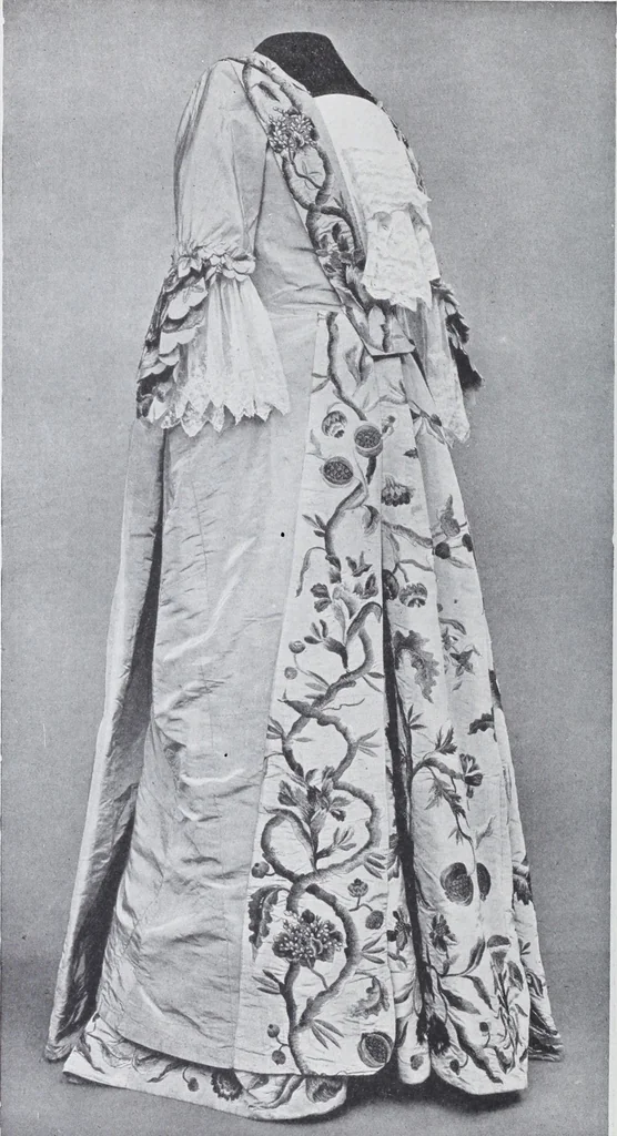 An illustration from A book of old embroidery, 1921, leaf 87