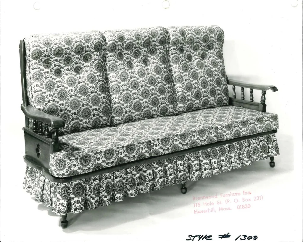 An illustration from Brentwood Furniture 1973, 1973, leaf 25