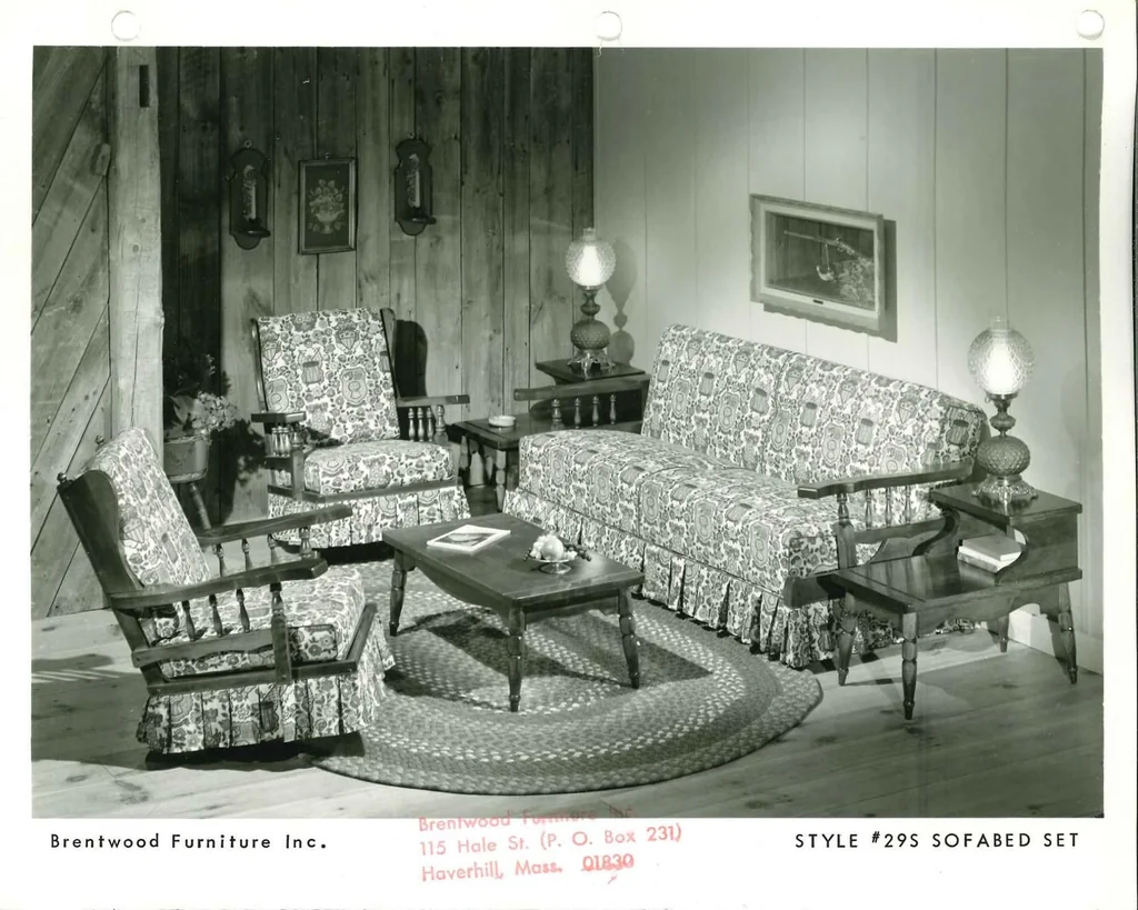 An illustration from Brentwood Furniture 1973, 1973, leaf 8