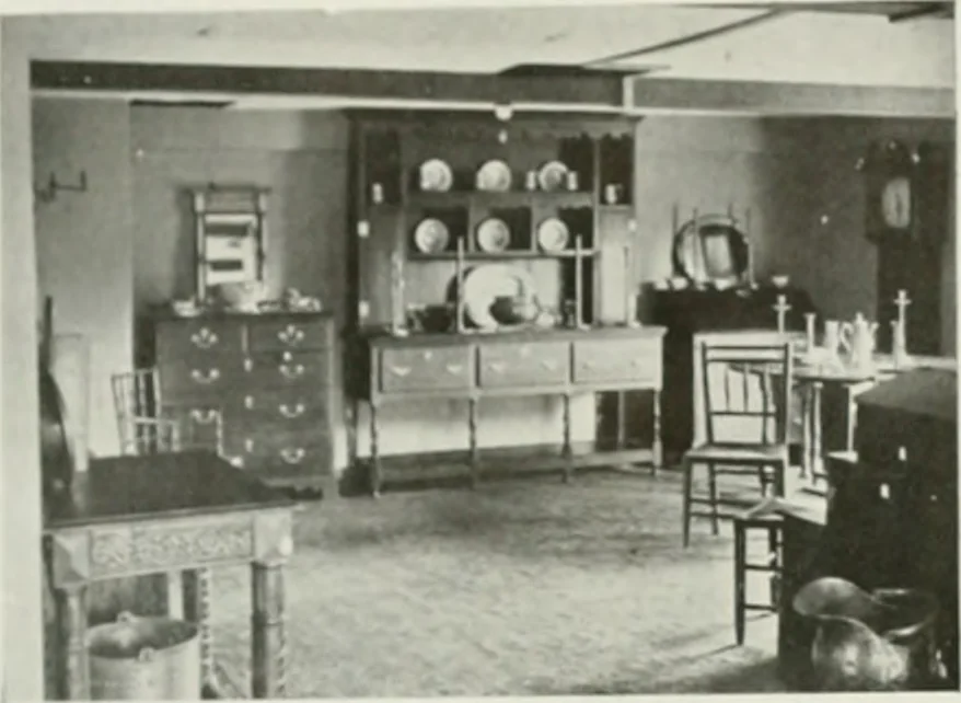 An illustration from British military prints, 1909, leaf 17