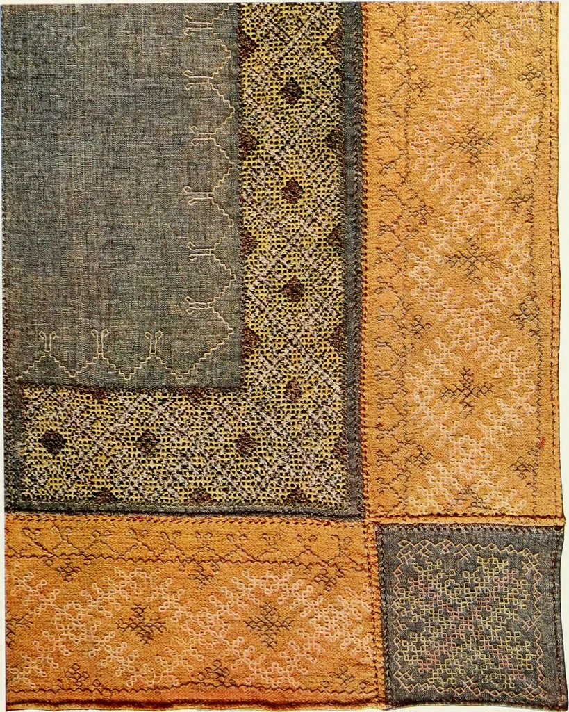 An illustration from Broderies des paysannes de Smolensk; Exécutées sous la direction de la Princesse Marie Ténichev, 1900, leaf 50