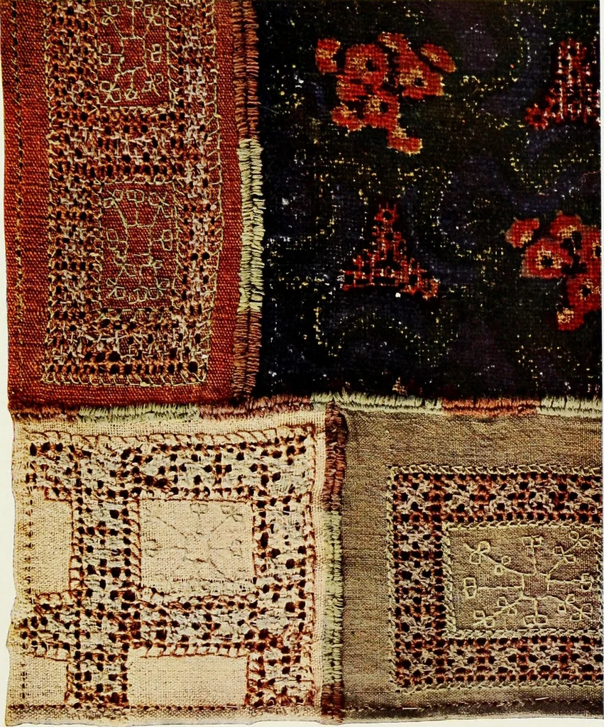 An illustration from Broderies des paysannes de Smolensk; Exécutées sous la direction de la Princesse Marie Ténichev, 1900, leaf 62
