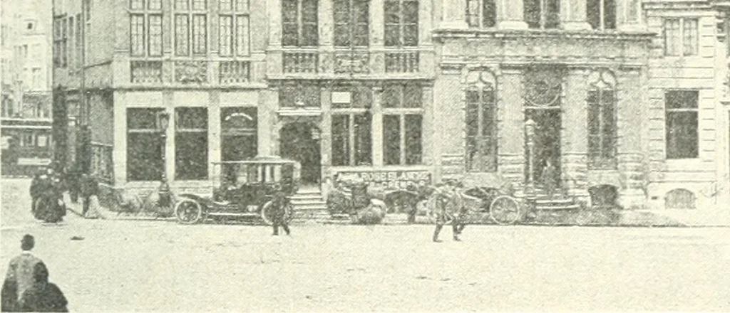 An illustration from Bruxelles, 1910, leaf 28