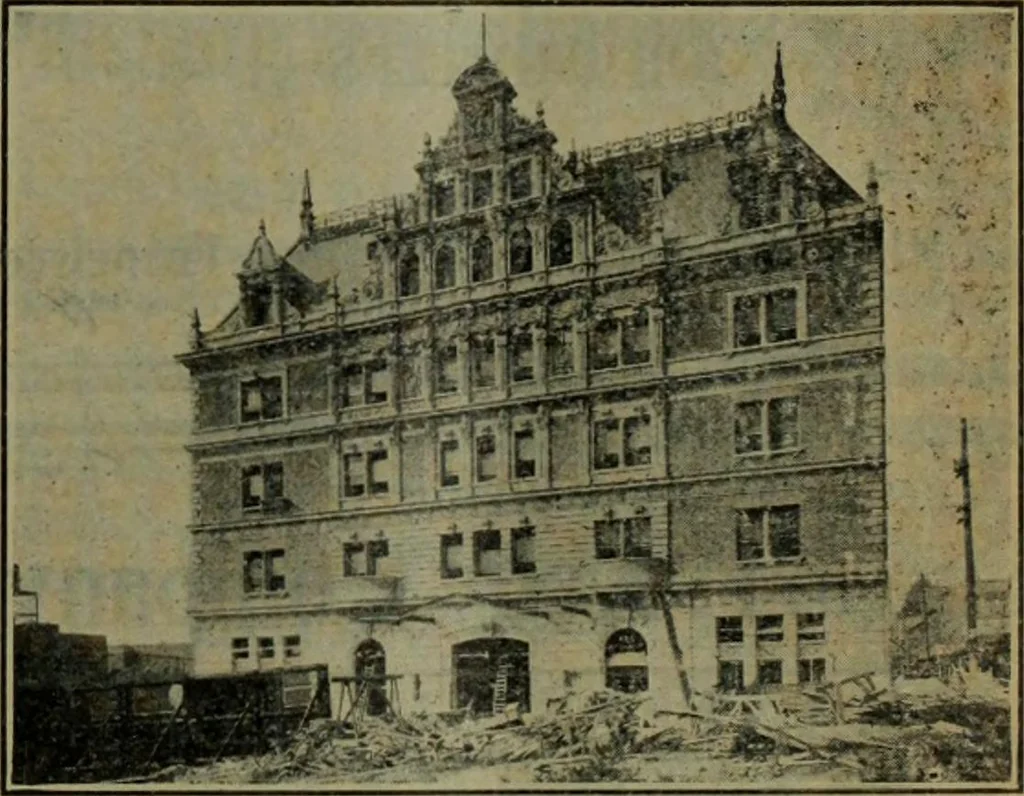 An illustration from Building & engineering news, 1914, leaf 8