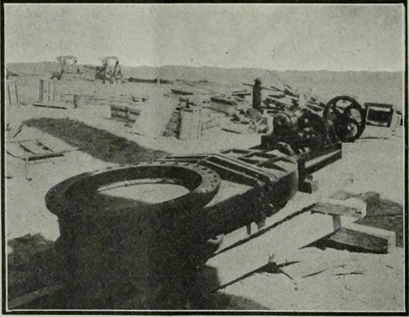 An illustration from Building & engineering news, 1914, leaf 137