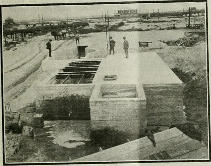 An illustration from Building & engineering news, 1914, leaf 132