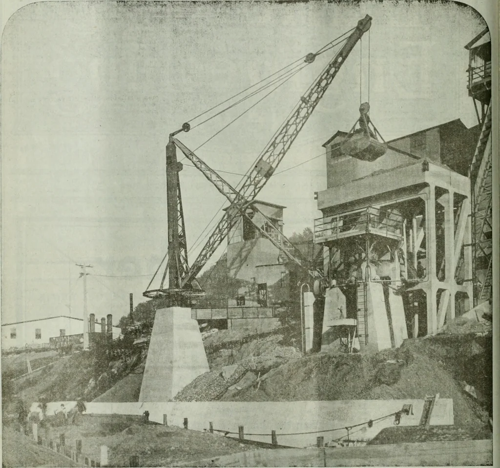 An illustration from Building & engineering news, 1914, leaf 307