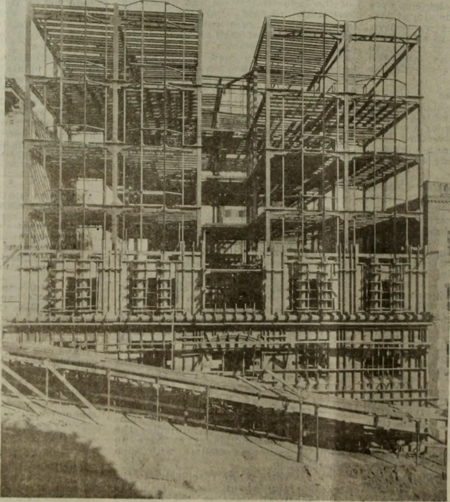 An illustration from Building & engineering news, 1914, leaf 451
