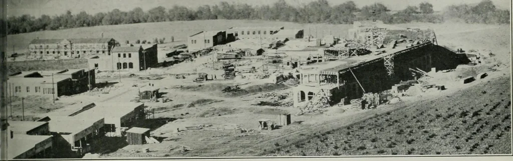 An illustration from Building & engineering news, 1914, leaf 242