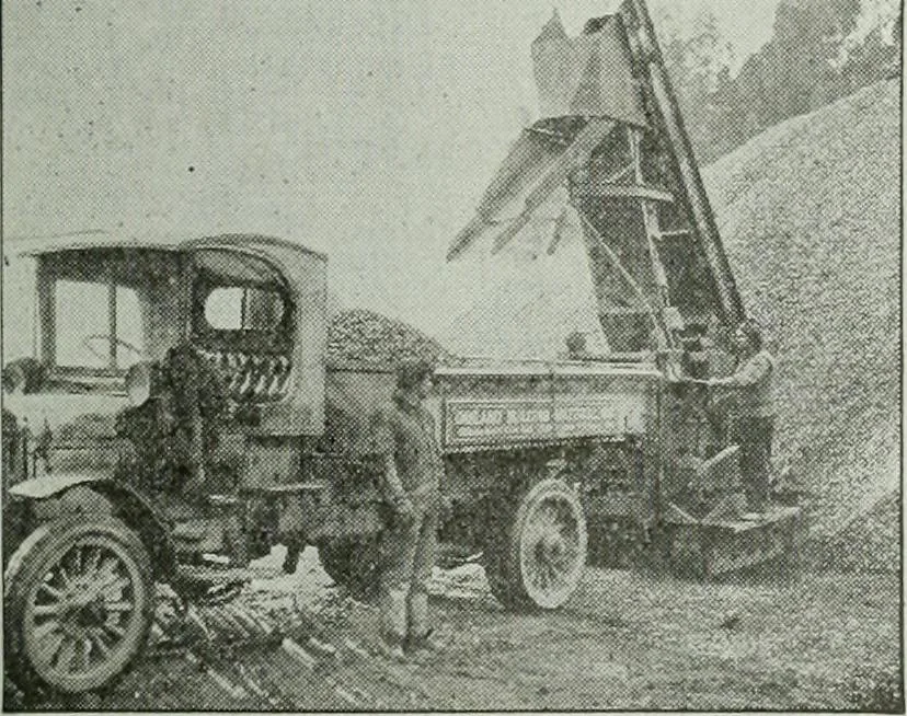 An illustration from Building & engineering news, 1914, leaf 156