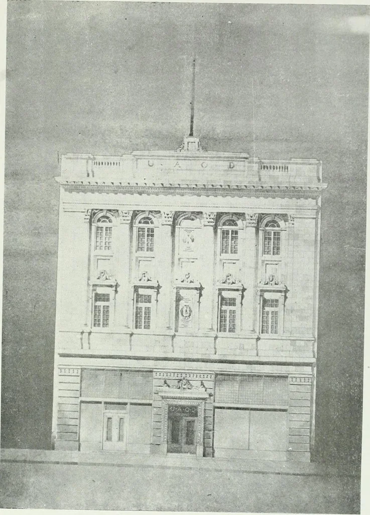 An illustration from Building and industrial news, 1914, leaf 964