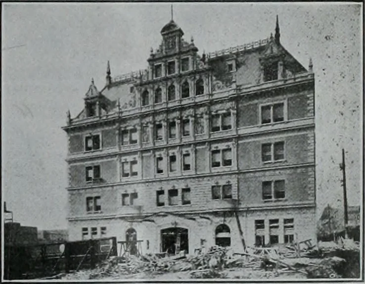 An illustration from Building and industrial news, 1914, leaf 824