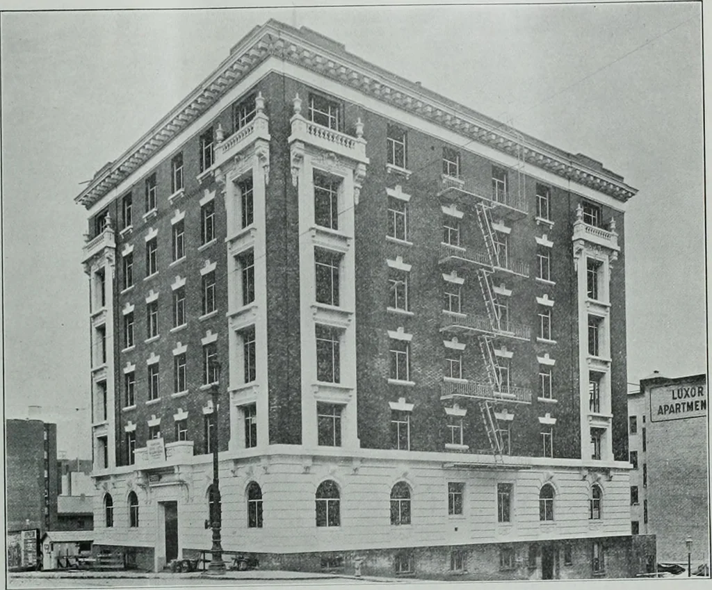 An illustration from Building and industrial news, 1914, leaf 902
