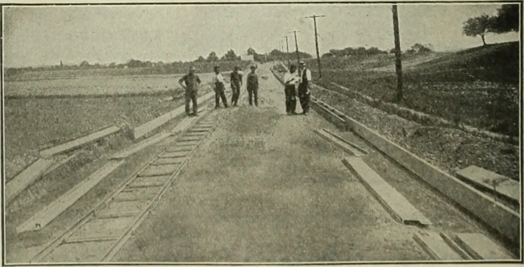 An illustration from Buildings, 1922, leaf 1295