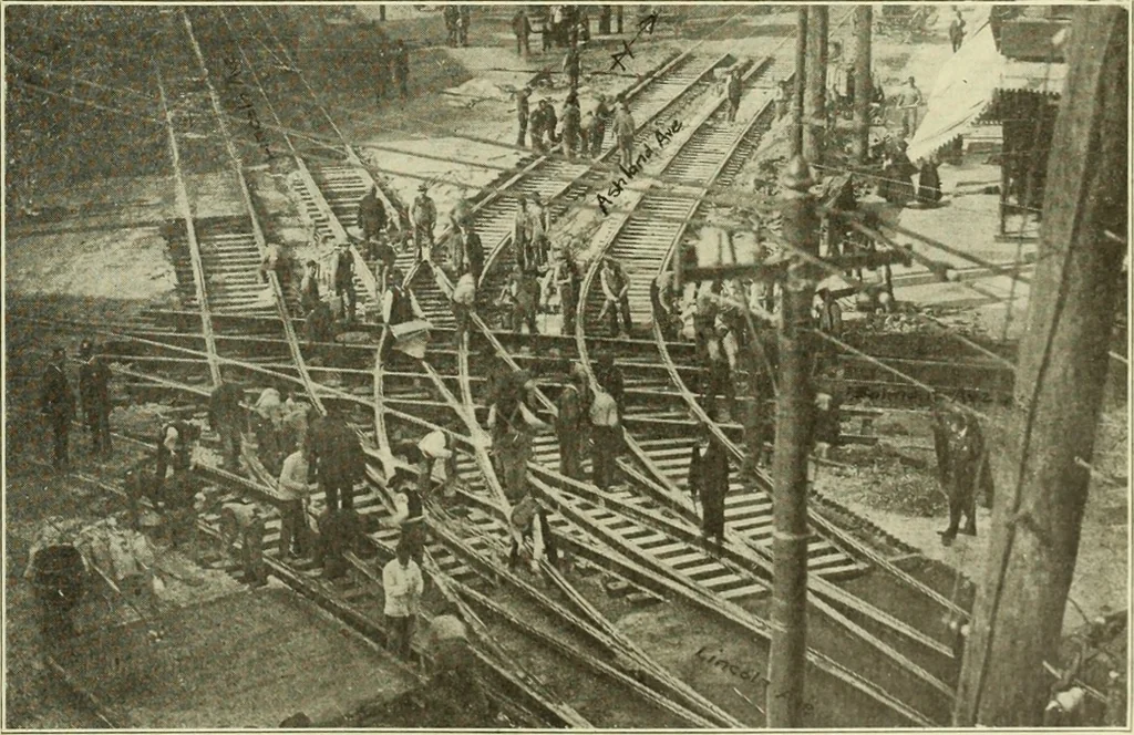 An illustration from Buildings, 1922, leaf 182