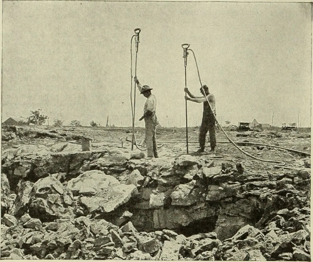 An illustration from Buildings, 1922, leaf 313