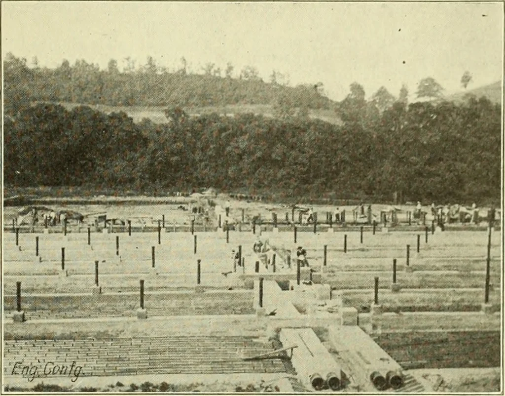 An illustration from Buildings, 1922, leaf 32