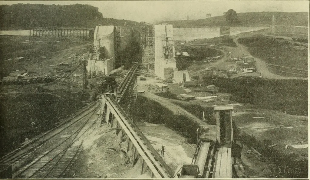 An illustration from Buildings, 1922, leaf 470