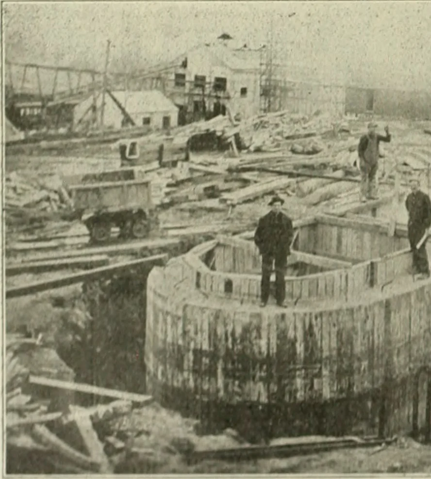 An illustration from Buildings, 1922, leaf 473