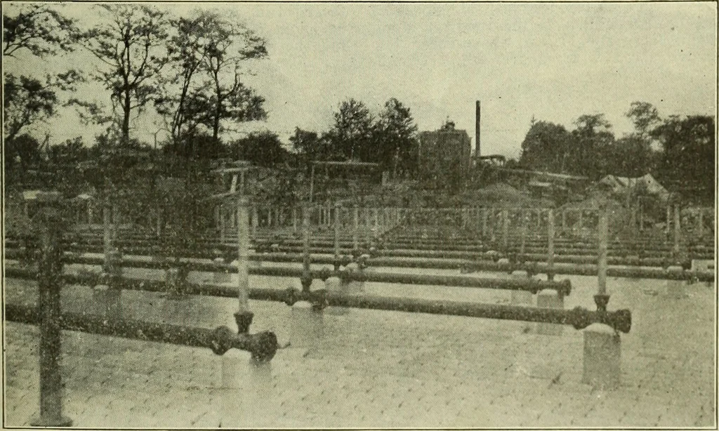 An illustration from Buildings, 1922, leaf 542