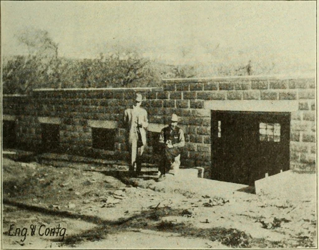 An illustration from Buildings, 1922, leaf 680