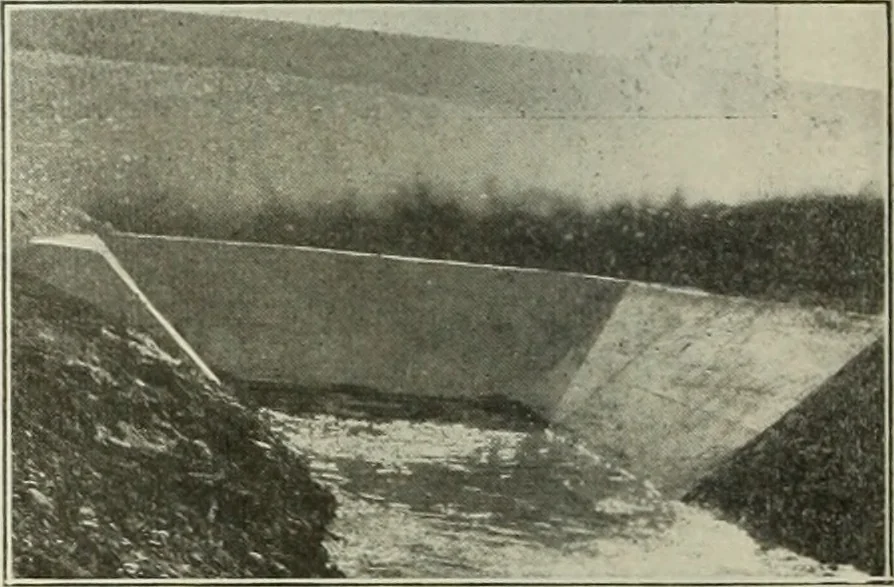 An illustration from Buildings, 1922, leaf 705