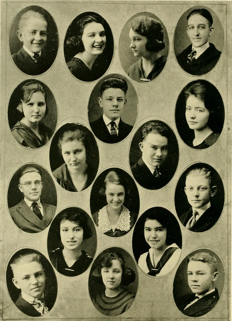 An illustration from Bukresco college annual guide;, 1922, leaf 125
