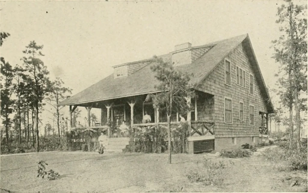 An illustration from Bungalows; their design, construction and furnishing, with suggestions also for camps, summer homes and cottages of similar character, 1911, leaf 116