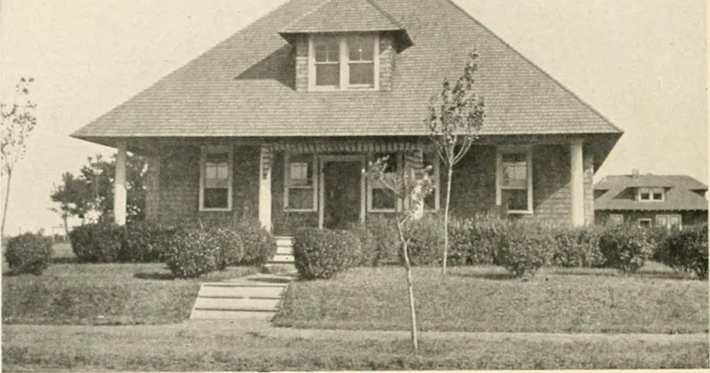 An illustration from Bungalows; their design, construction and furnishing, with suggestions also for camps, summer homes and cottages of similar character, 1911, leaf 127