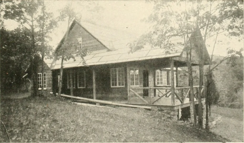An illustration from Bungalows; their design, construction and furnishing, with suggestions also for camps, summer homes and cottages of similar character, 1911, leaf 130