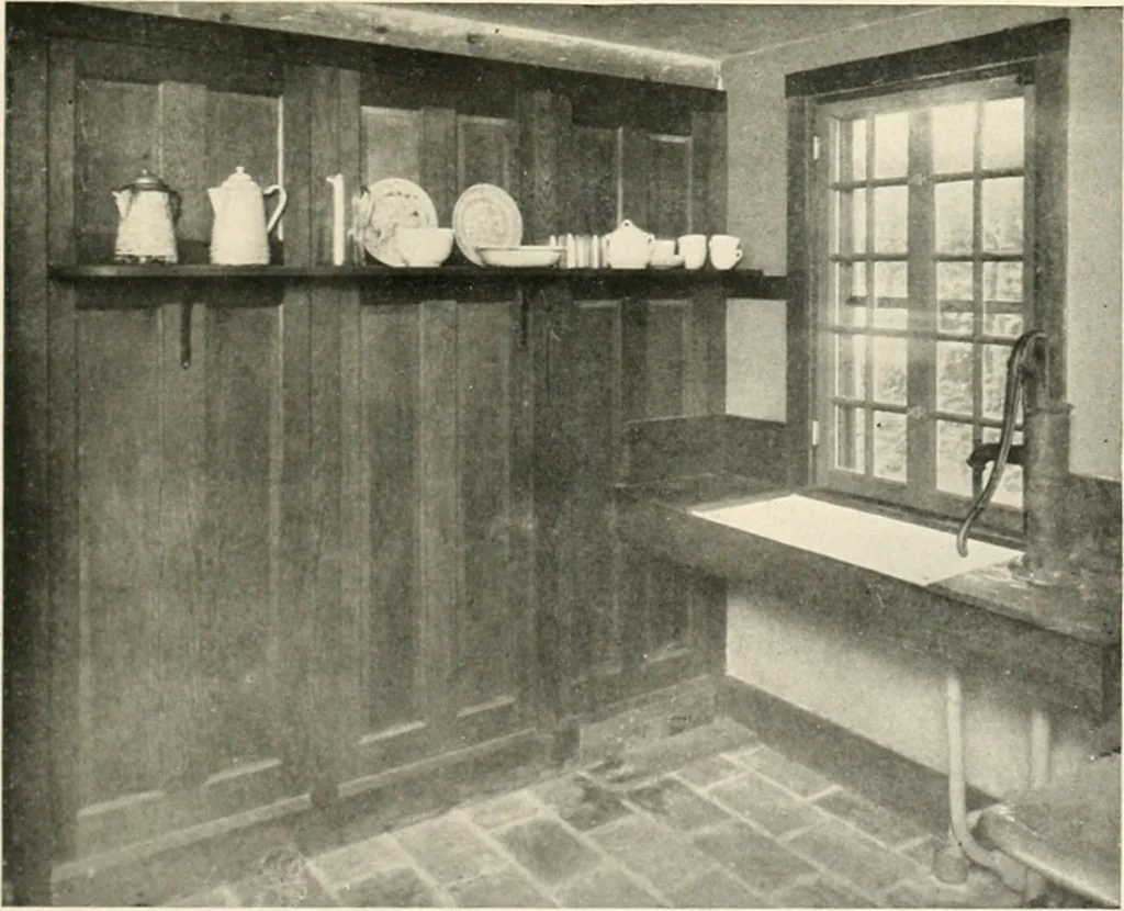 An illustration from Bungalows; their design, construction and furnishing, with suggestions also for camps, summer homes and cottages of similar character, 1911, leaf 184