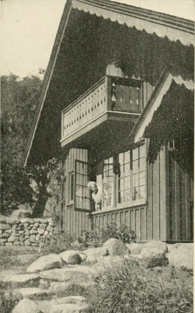 An illustration from Bungalows; their design, construction and furnishing, with suggestions also for camps, summer homes and cottages of similar character, 1911, leaf 26
