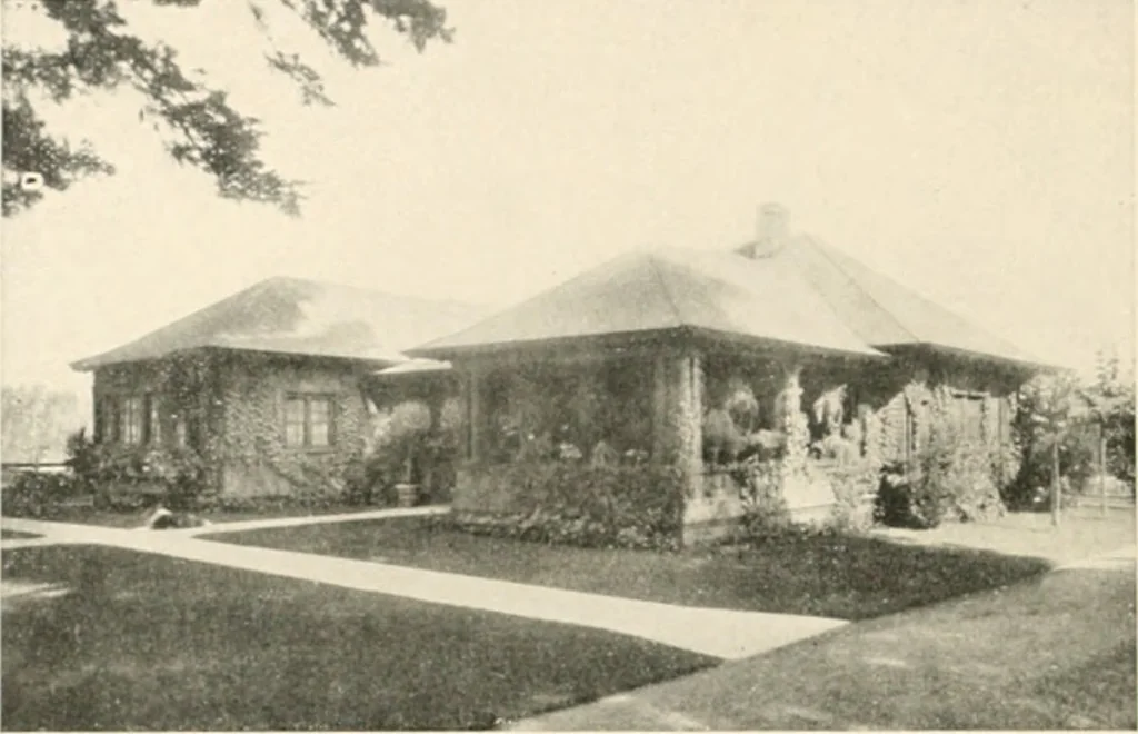 An illustration from Bungalows; their design, construction and furnishing, with suggestions also for camps, summer homes and cottages of similar character, 1911, leaf 27