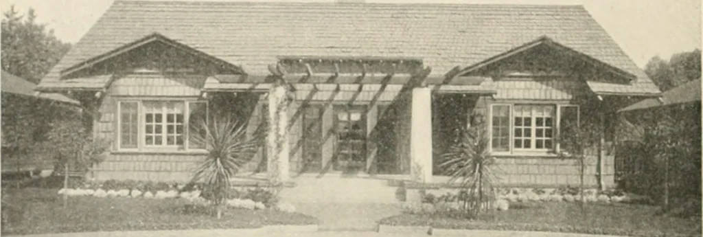 An illustration from Bungalows; their design, construction and furnishing, with suggestions also for camps, summer homes and cottages of similar character, 1911, leaf 31