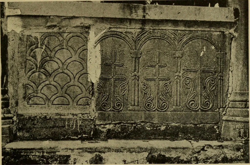 An illustration from Byzantine art and archaeology, 1911, leaf 194