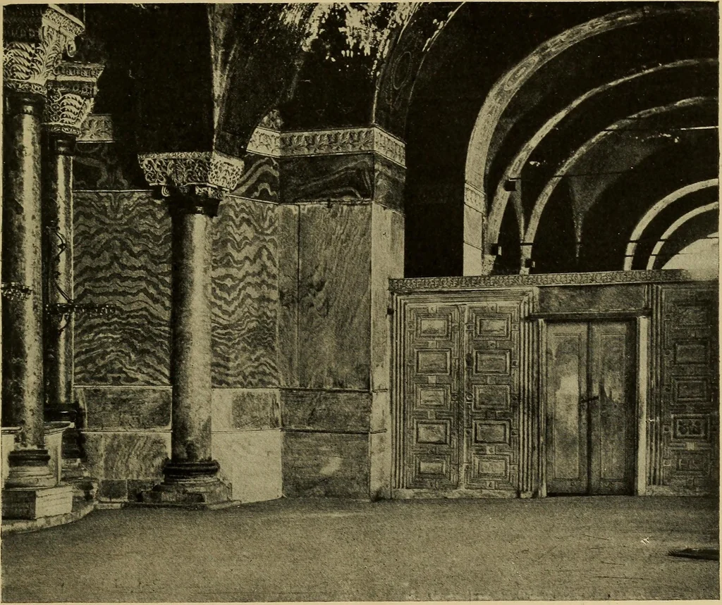 An illustration from Byzantine art and archaeology, 1911, leaf 30