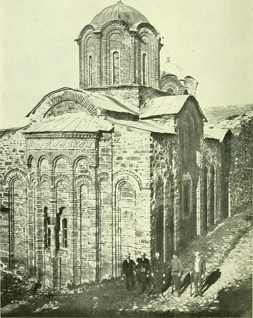 An illustration from Byzantine and Romanesque architecture, 1920, leaf 195