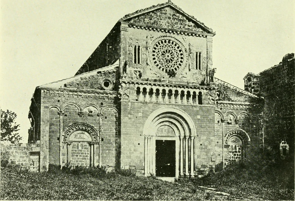An illustration from Byzantine and Romanesque architecture, 1920, leaf 318