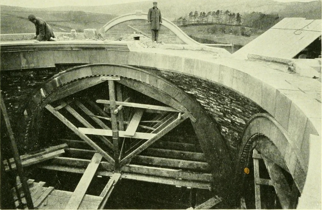 An illustration from Byzantine and Romanesque architecture, 1920, leaf 66