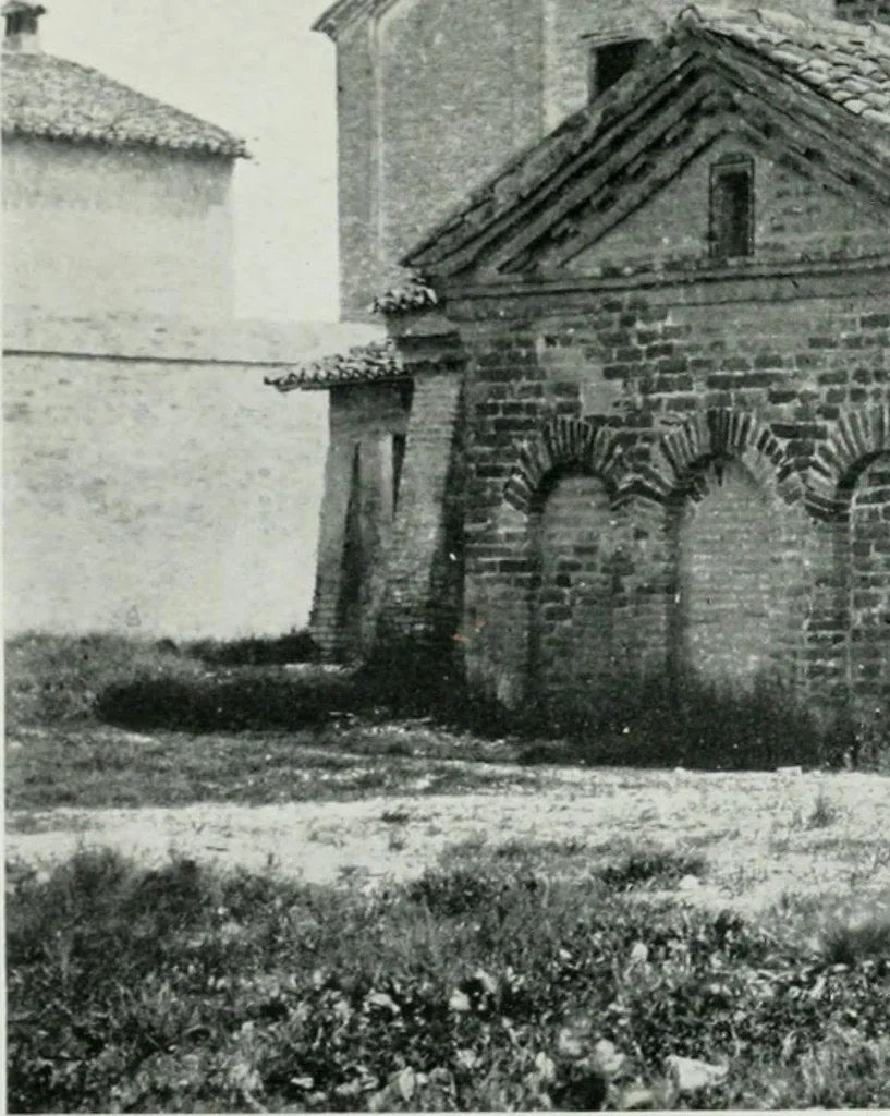 An illustration from Byzantine and Romanesque architecture, 1920, leaf 220