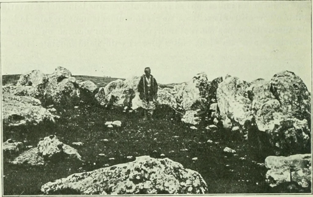 An illustration from Canaan d'après l'exploration récente, 1907, leaf 453