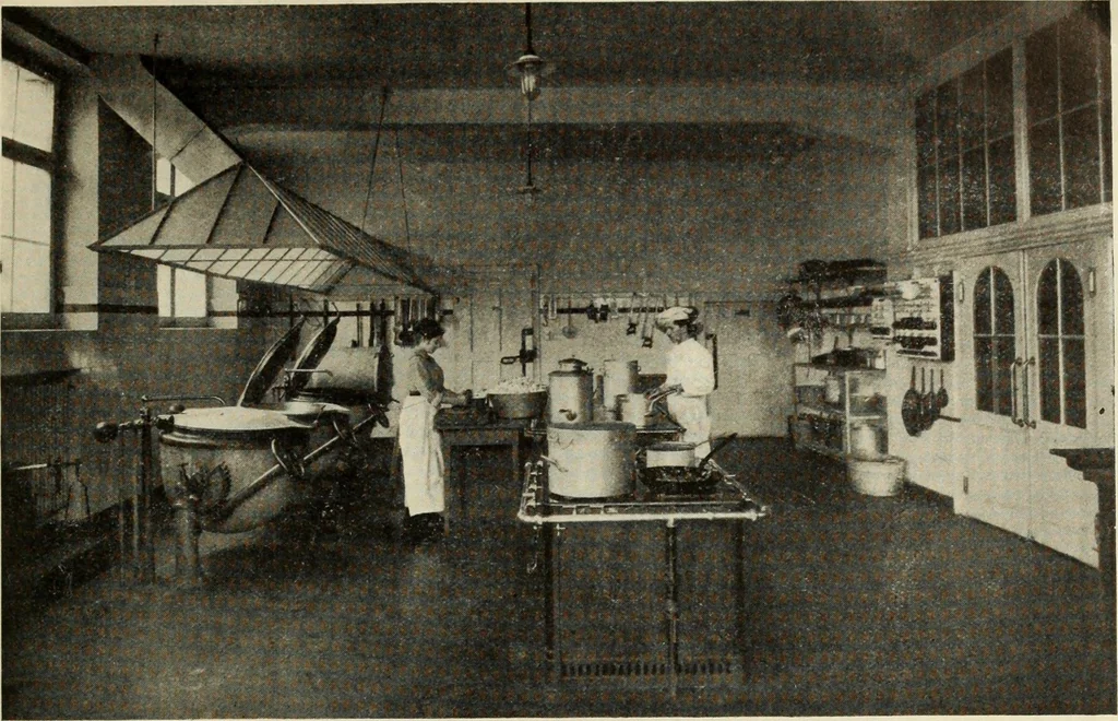 An illustration from Canadian jeweller 1920, 1920, leaf 818