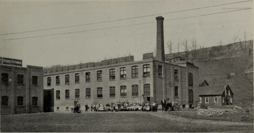 An illustration from Canadian wood products industries, 1913, leaf 100