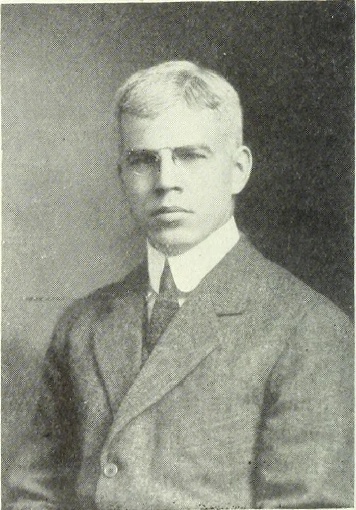 An illustration from Canadian printer & publisher, 1912, leaf 899