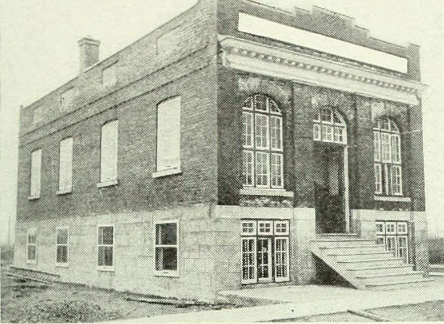 An illustration from Canadian printer & publisher, 1915, leaf 520
