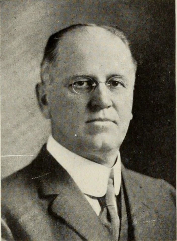 An illustration from Canadian printer & publisher, 1917, leaf 442