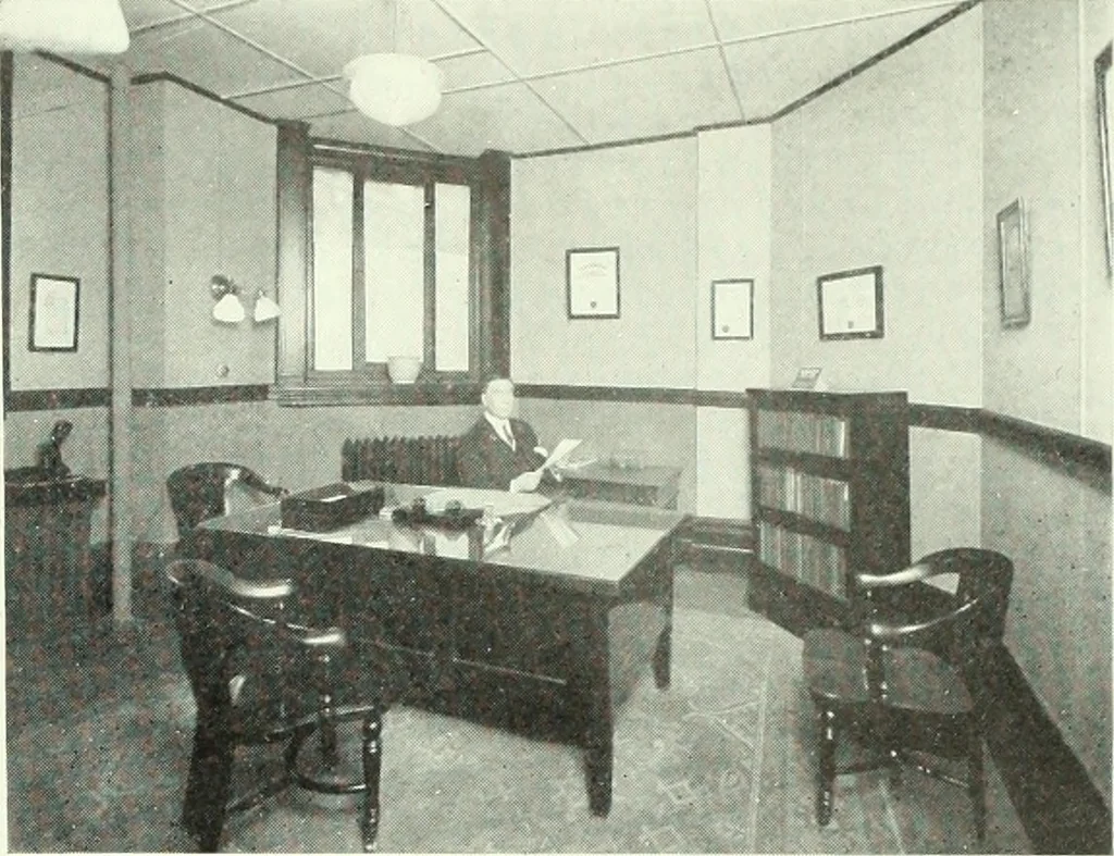 An illustration from Canadian printer & publisher, 1918, leaf 672