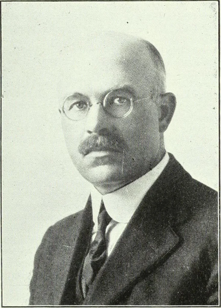 An illustration from Canadian printer & publisher, 1922, leaf 350
